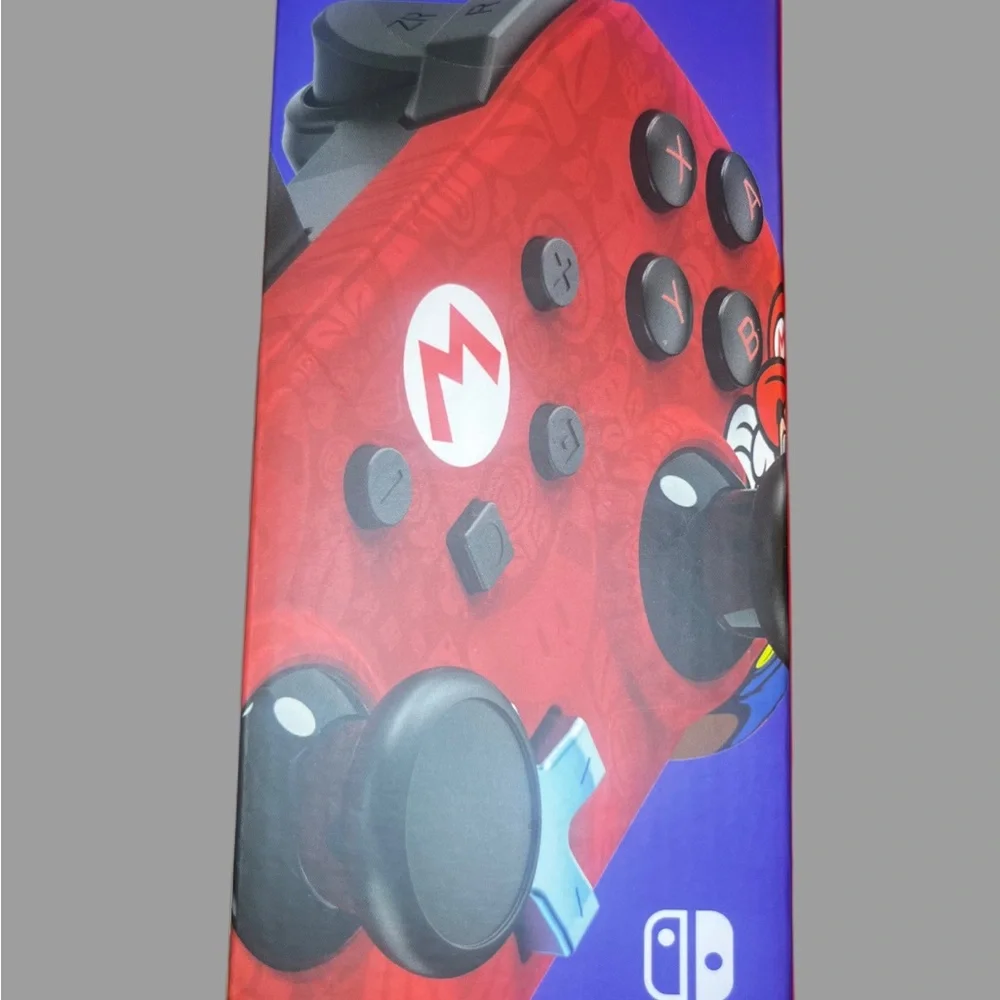 Nintendo Switch Super Mario Wired Controller - Red